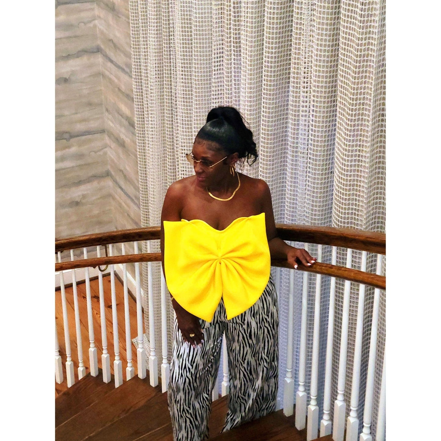 Amber Oversized Structured Bow Scuba Knit Crop Top - Boutique Royále
