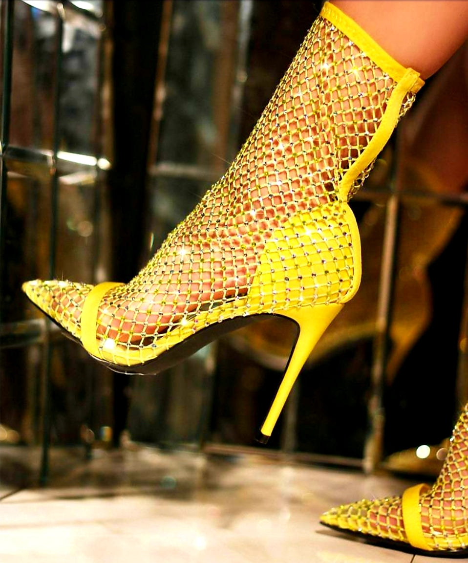 FOOTWEAR