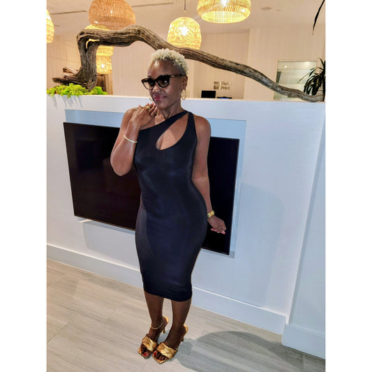 Queen of Hearts Midi Dress (Black)