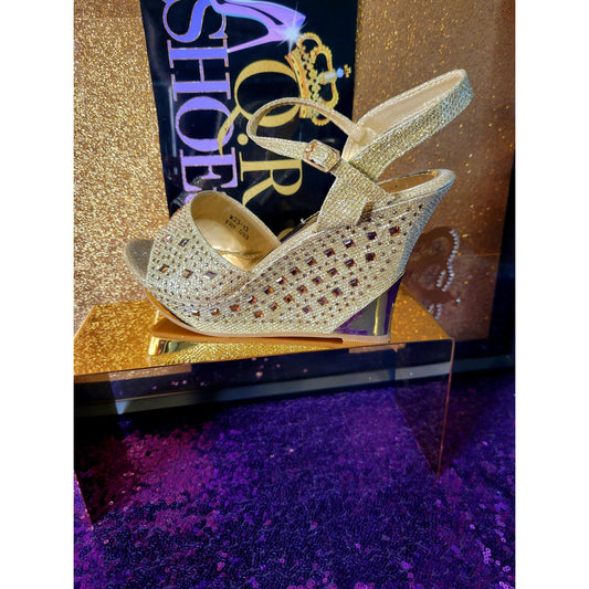 Gold Arabia Wedge - Boutique Royále
