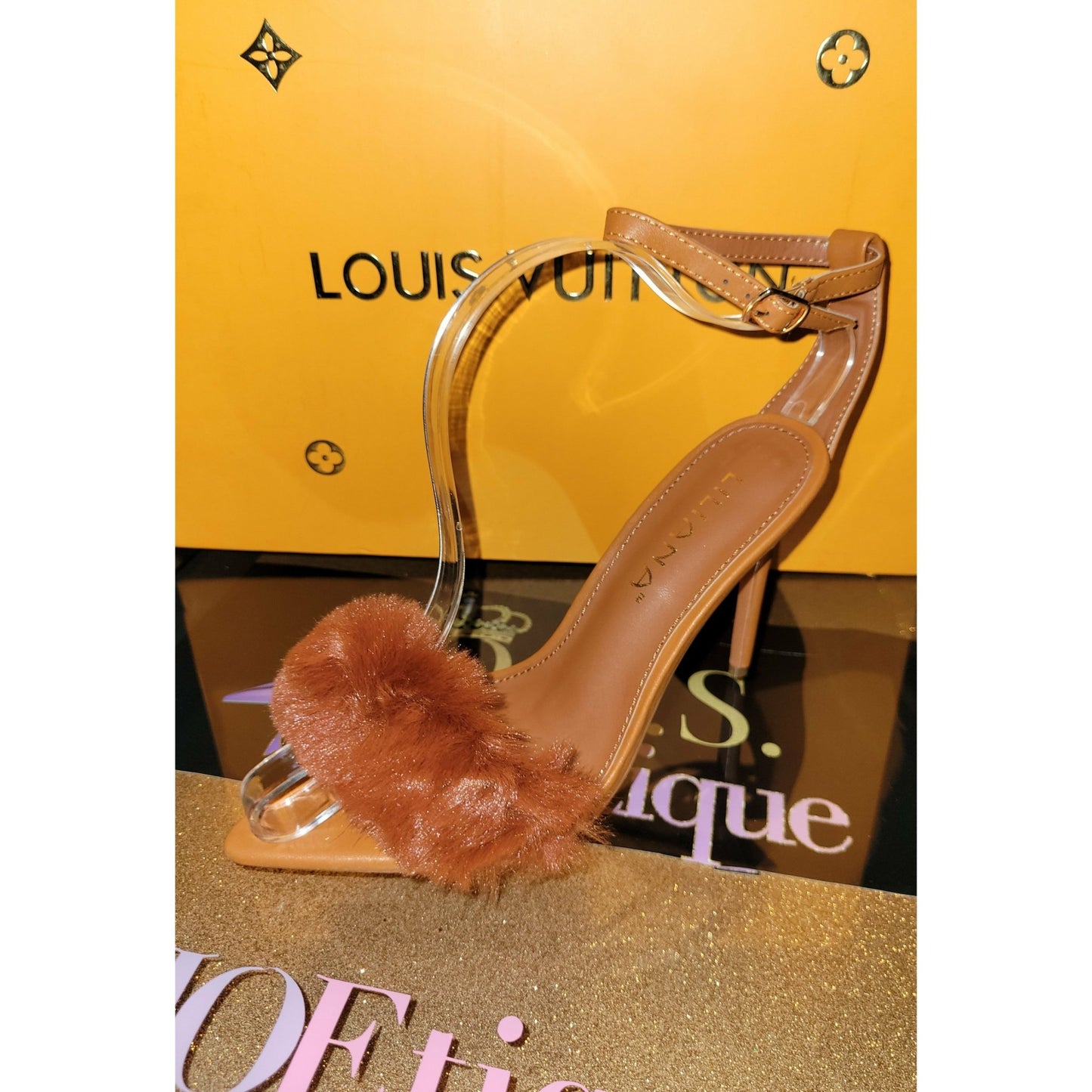 Honey Heels - Boutique Royále