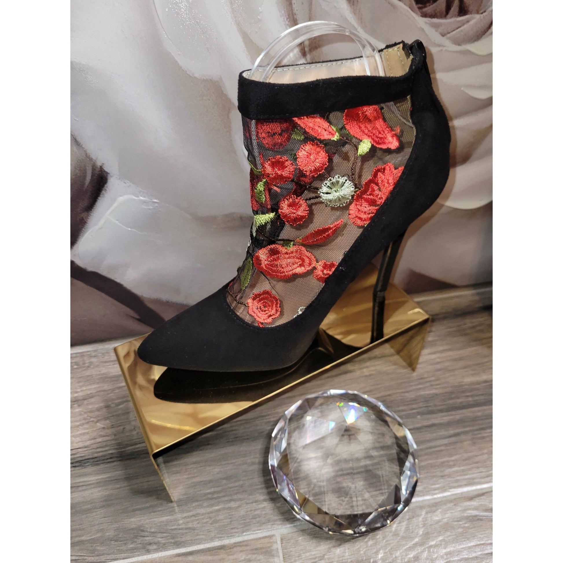 Valentine Rose - Boutique Royále